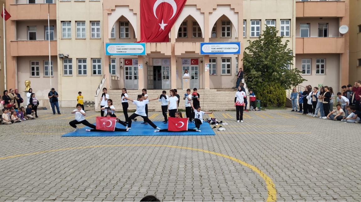 19 MAYIS ATATÜRK'Ü ANMA GENÇLİK VE SPOR BAYRAMINI KUTLADIK. 